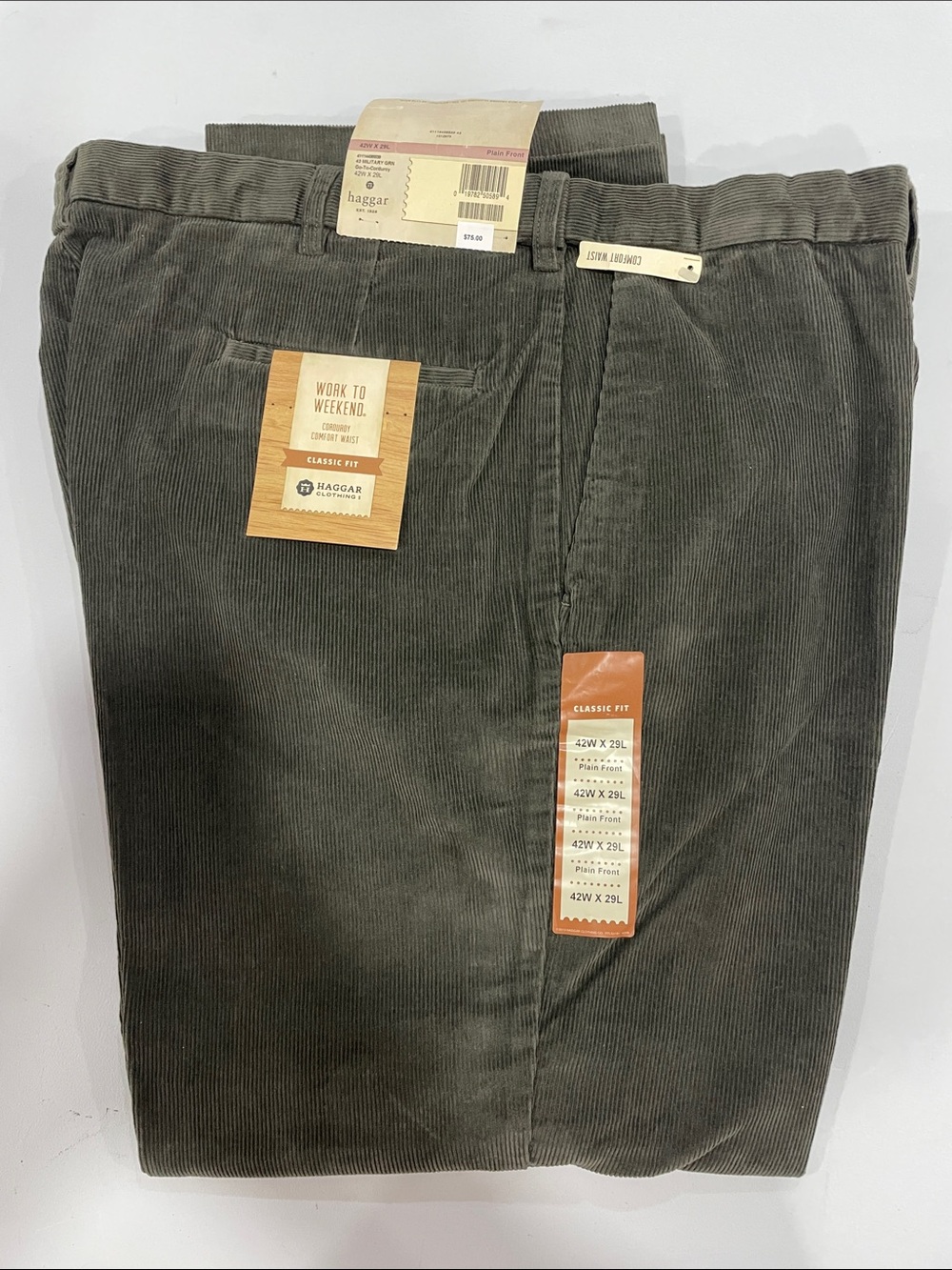 Men’s Haggar corduroy work to weekend classic fit pants 42x29 new military green